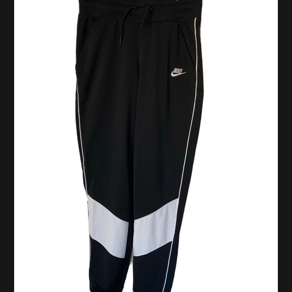 Nike Women’s Joggers